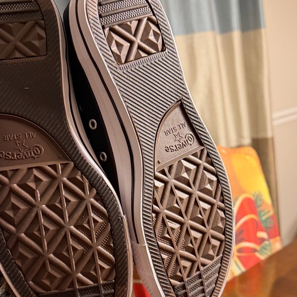 Converse classic black and White High-Top Sneakers - Picture 5 of 9